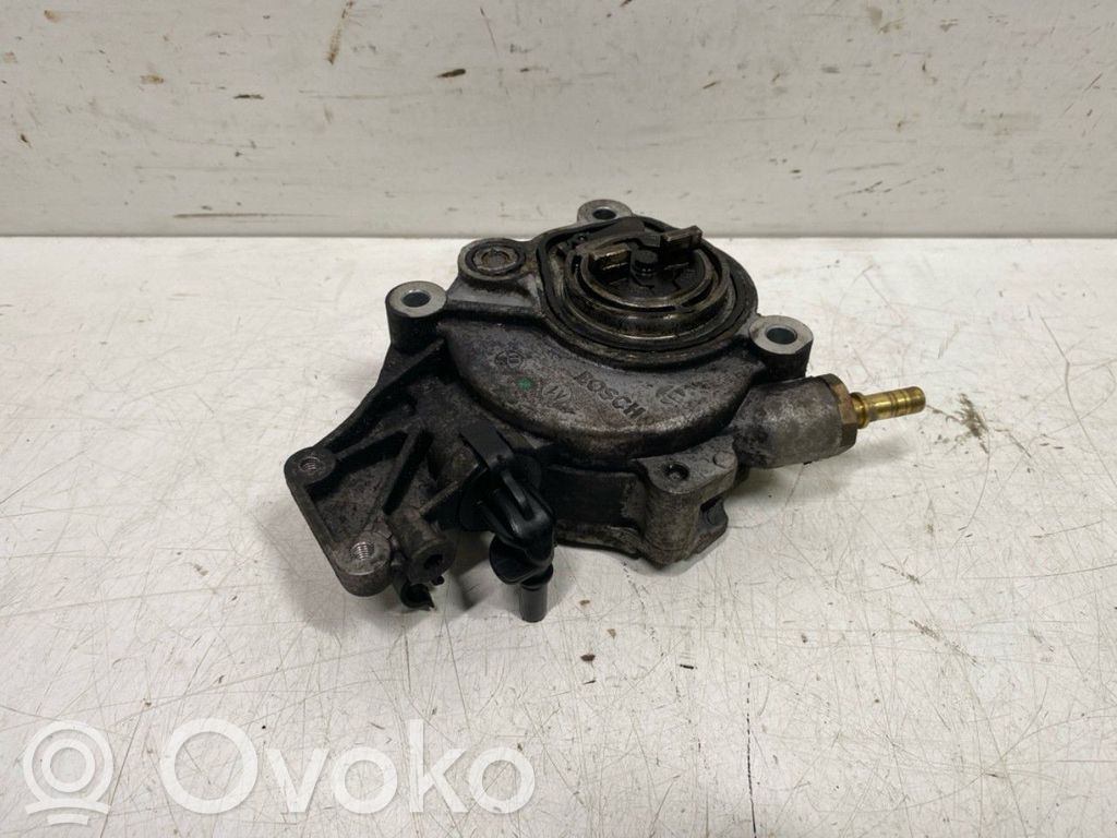 Peugeot 4007 Bomba de vacío 