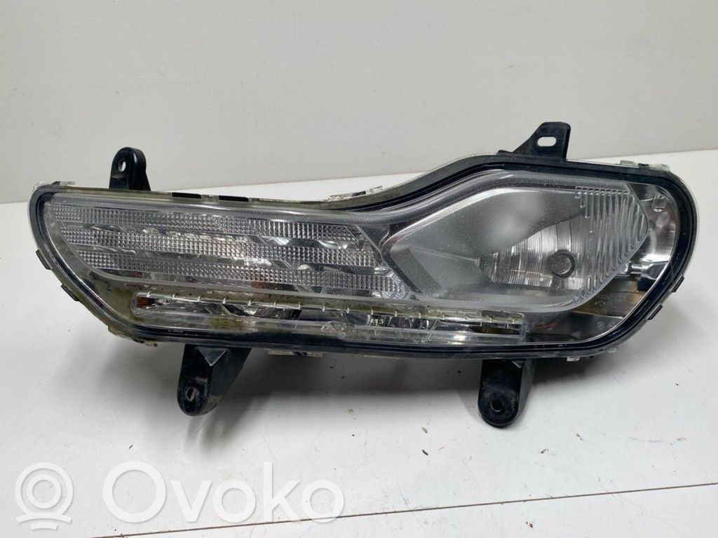 Ford Kuga II Etusumuvalo 