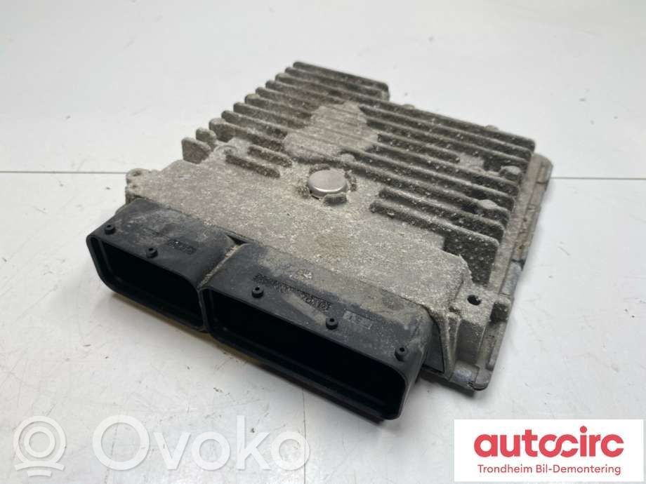 Volkswagen Golf VI Engine control unit/module ECU 