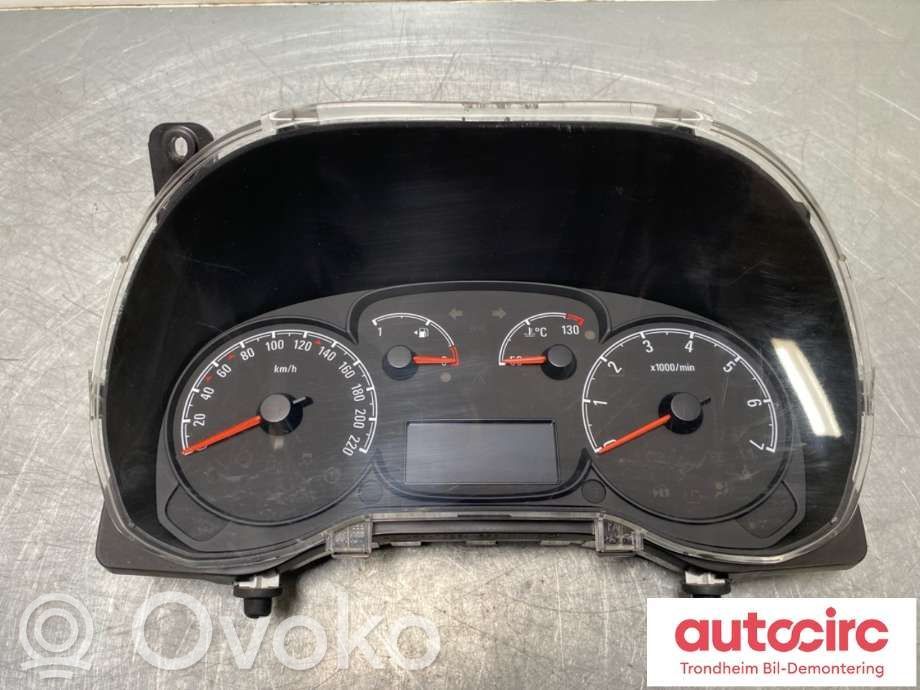 Opel Combo D Speedometer (instrument cluster) 