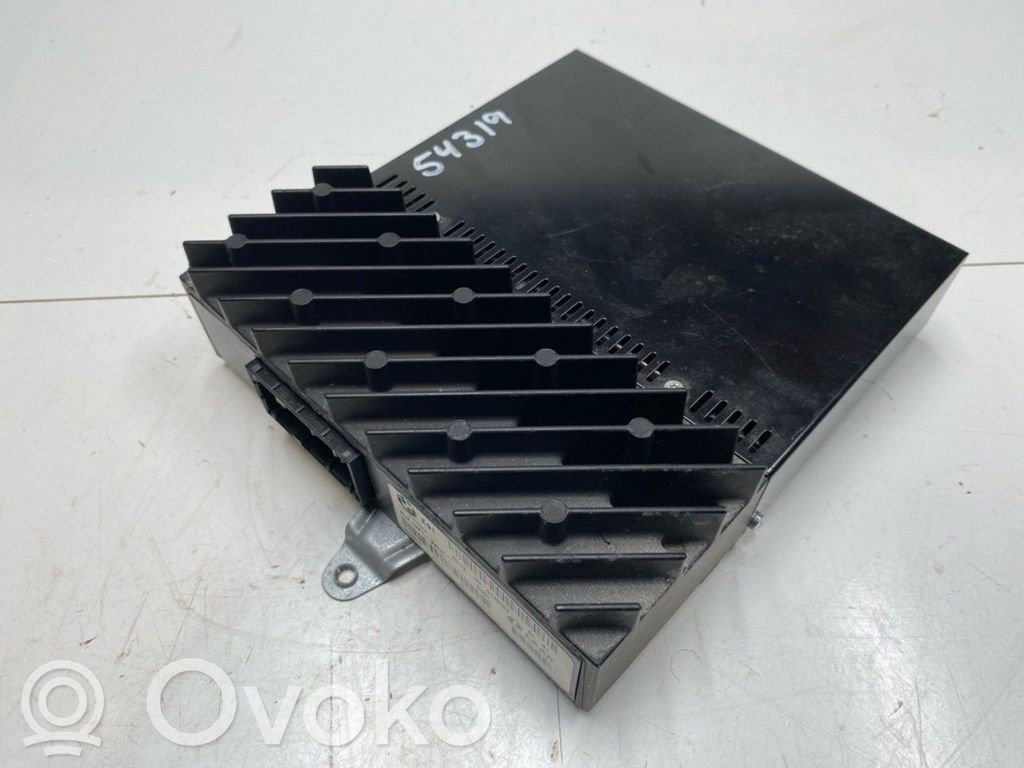 BMW 3 E90 E91 Sound amplifier 