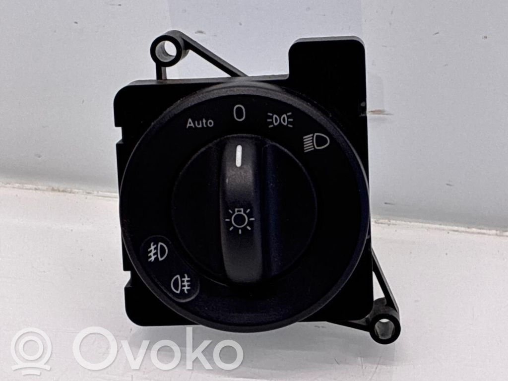 Mercedes-Benz Sprinter W906 Interruptor de luz 