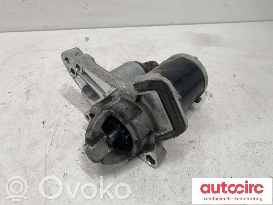 Motor de arranque   233000557R,M000TD0372ZE,233000557R,233000583R,M000TD0371,M000TD0372ZE