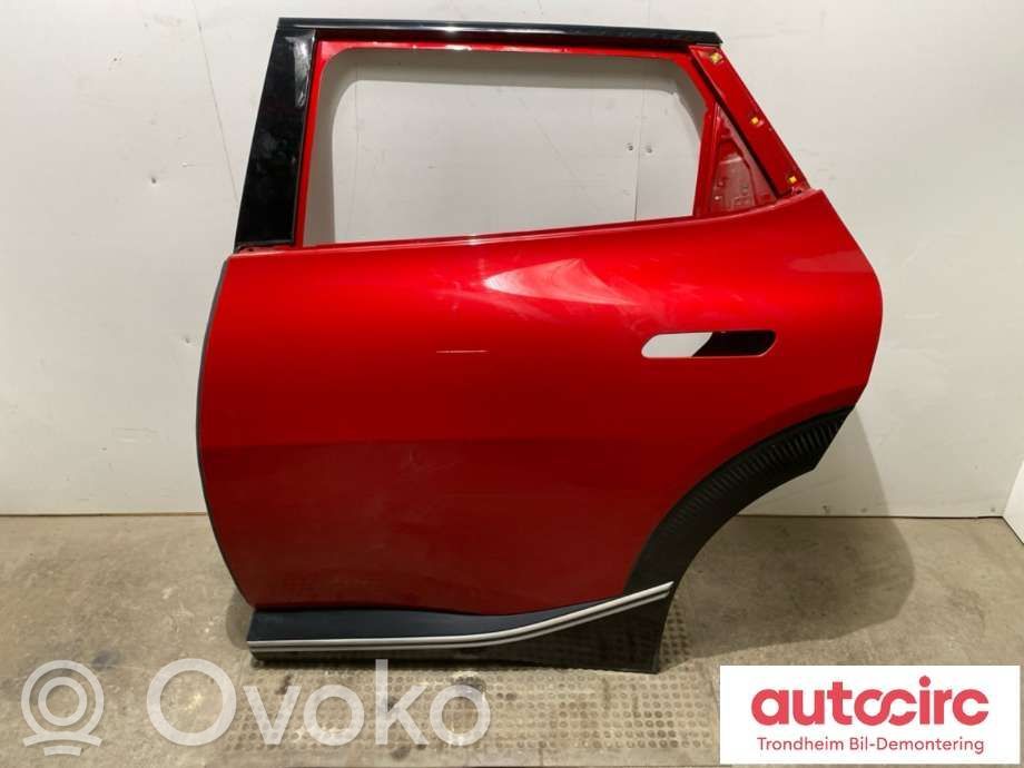 Galinės durys   77003CV000,77003CV000