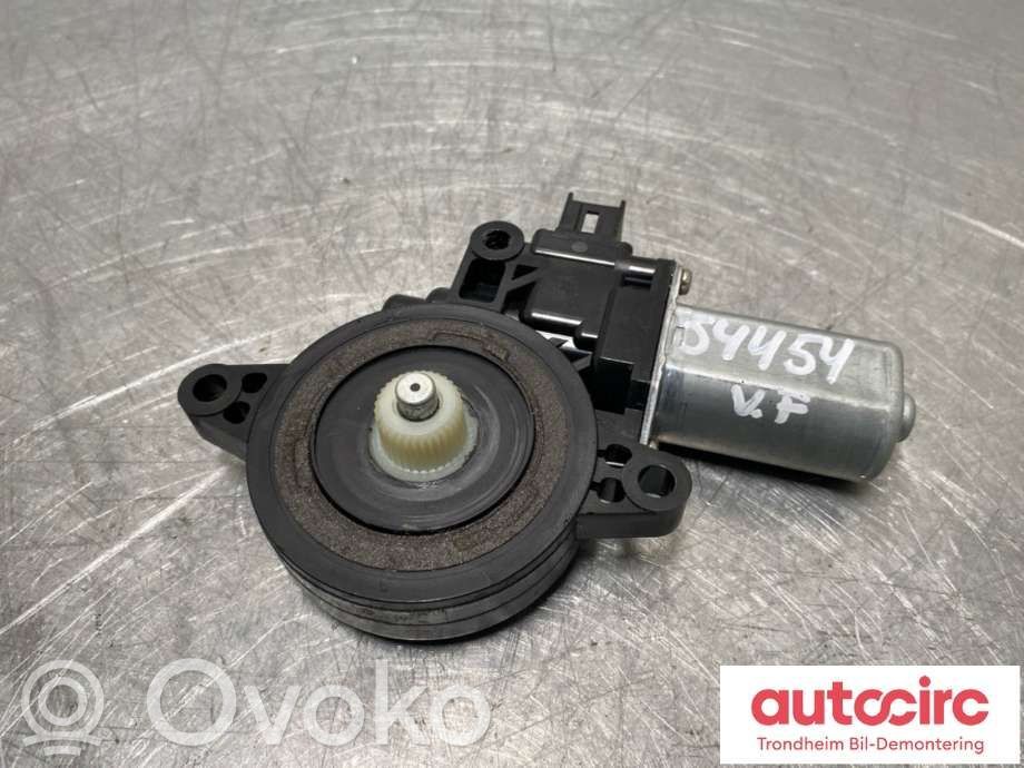 Mazda CX-5 Front door window regulator motor 