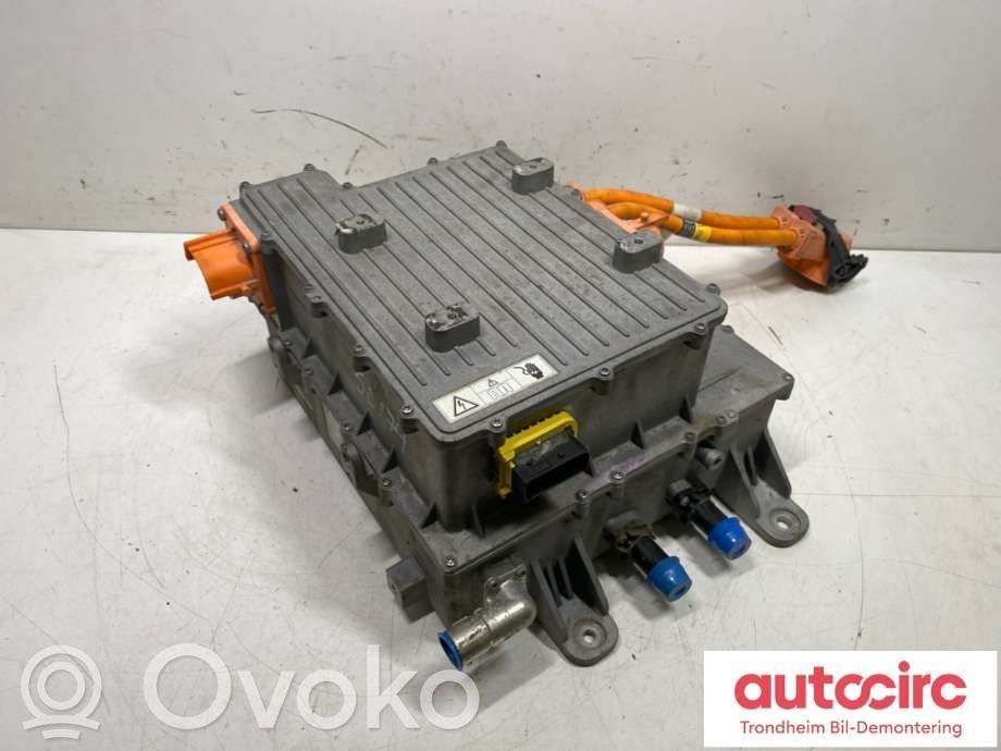 Maxus e-Deliver 3 Battery charger (optional) 