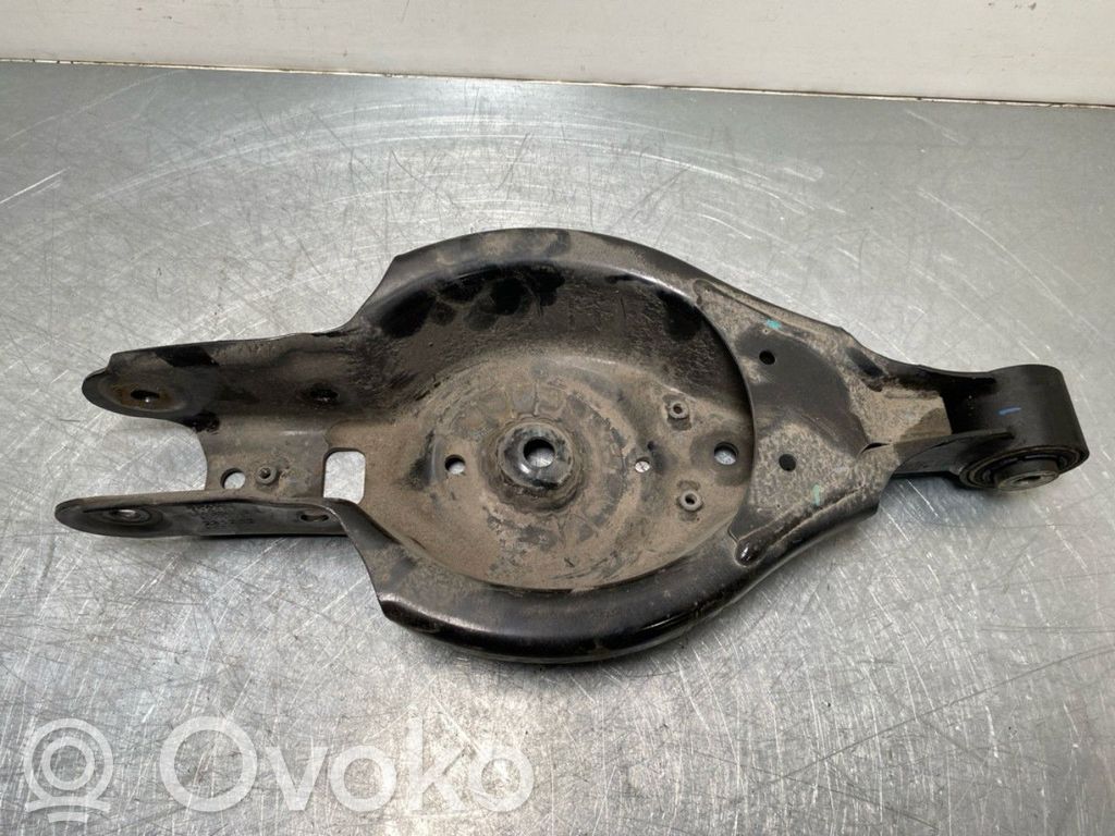 Volvo EX30 Wahacz tylny 