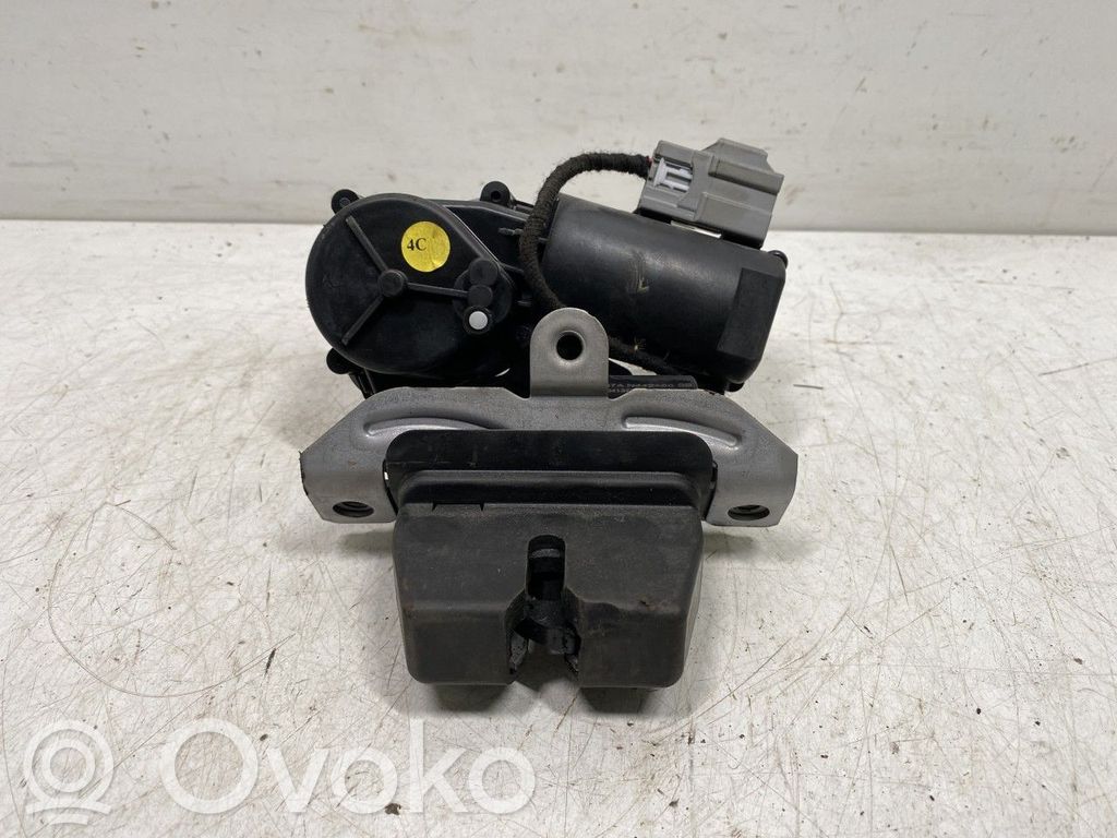 Ford Mondeo MK V Tailgate lock latch 