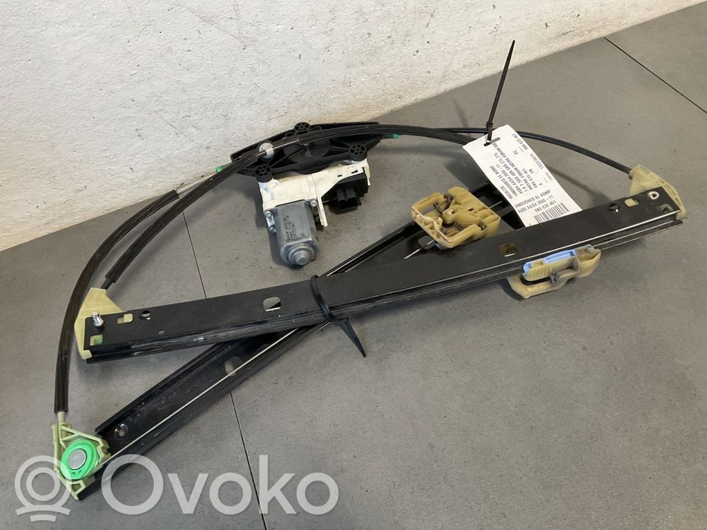 Audi A4 S4 B8 8K Alzacristalli elettrico della portiera anteriore 