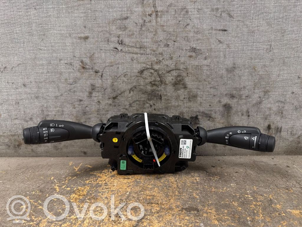 Polestar 2 Interrupteur / bouton multifonctionnel 