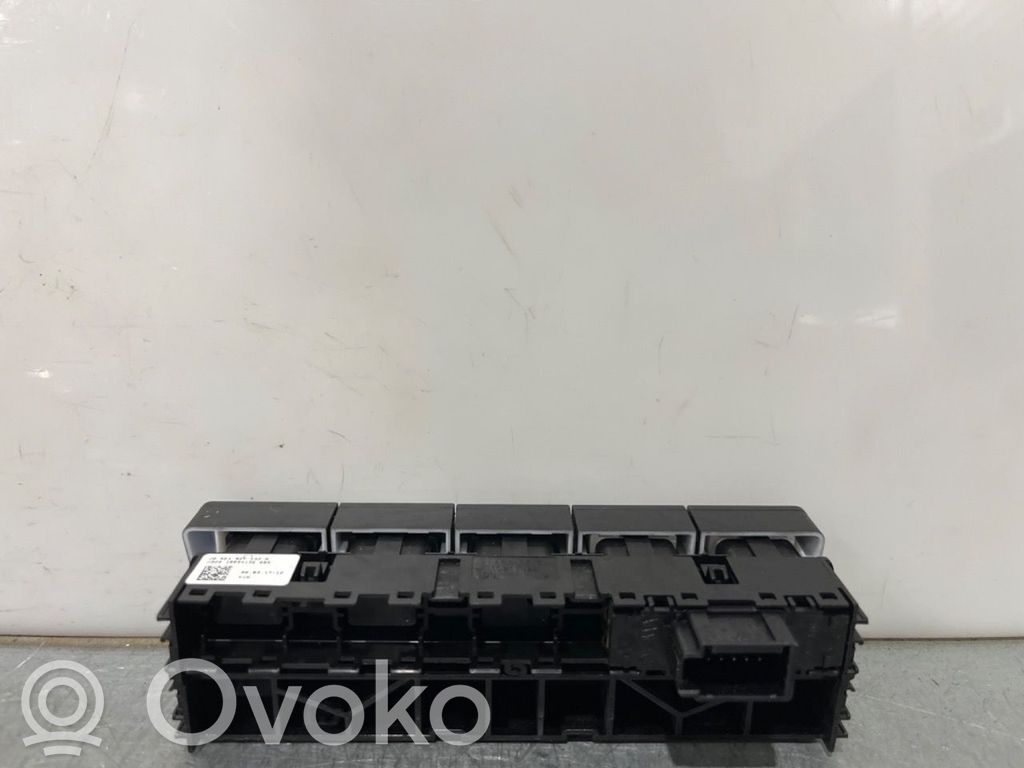 Skoda Octavia Mk3 (5E) Other switches/knobs/shifts 