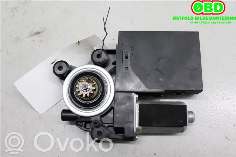 Volvo C30 Podnośnik szyby drzwi z silniczkiem 