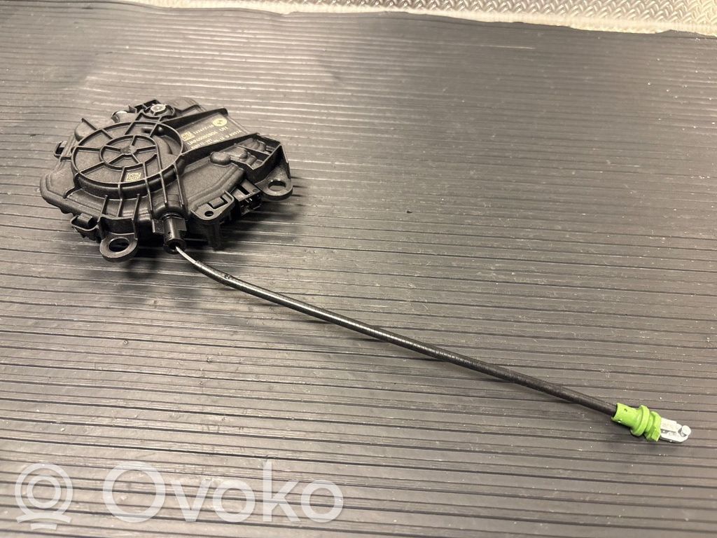 BMW iX Sterownik / Moduł elektrycznej klapy tylnej / bagażnika 