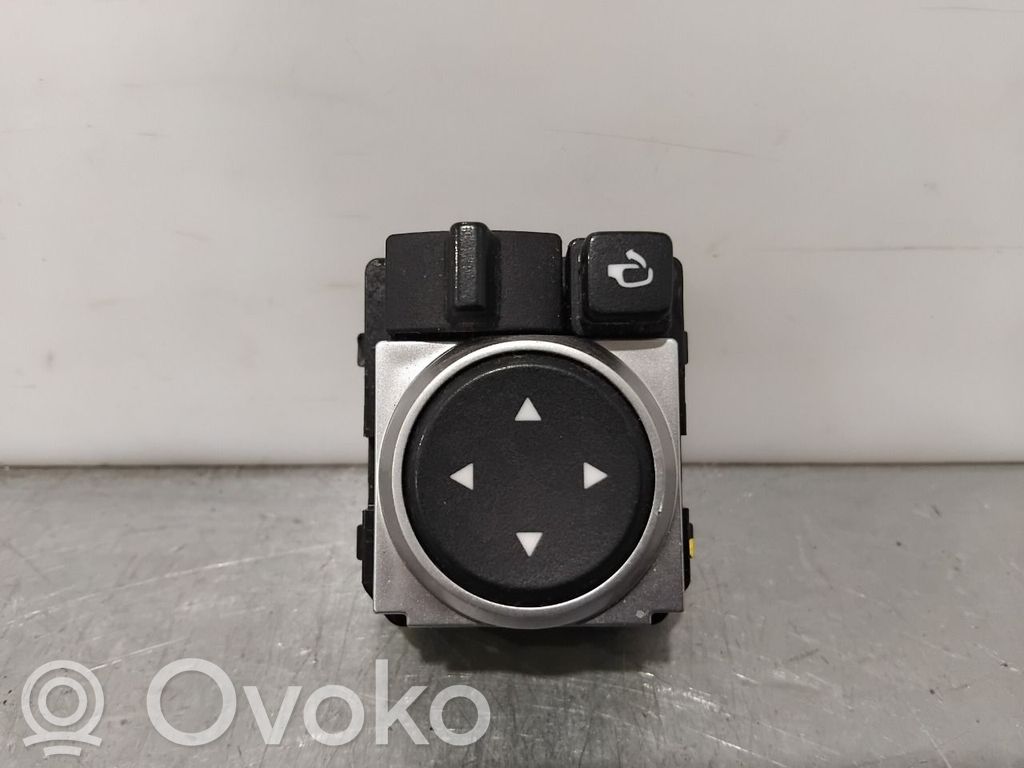 KIA Soul Interruptor del espejo lateral 