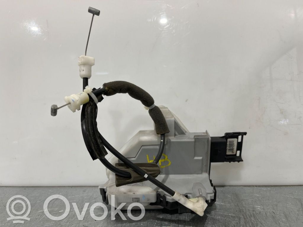 Citroen C3 Aizmugurē slēdzene 