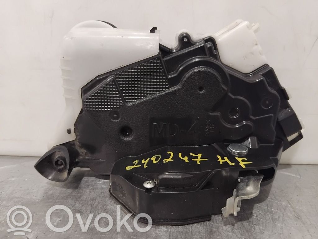 Toyota Yaris Serratura portiera anteriore