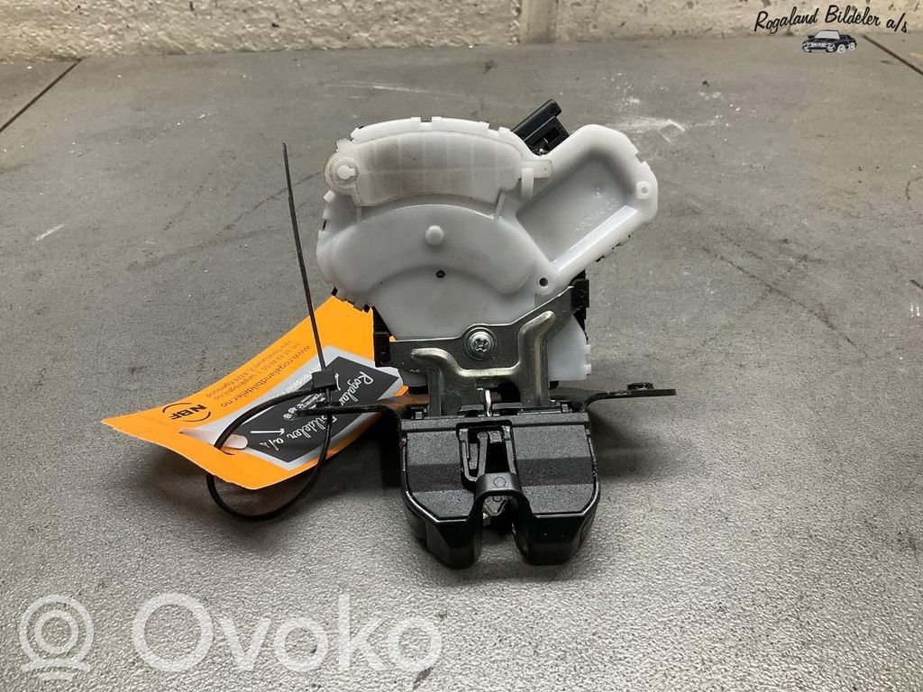 Etuoven lukko   D09H62310,D09H62310,D09H62310