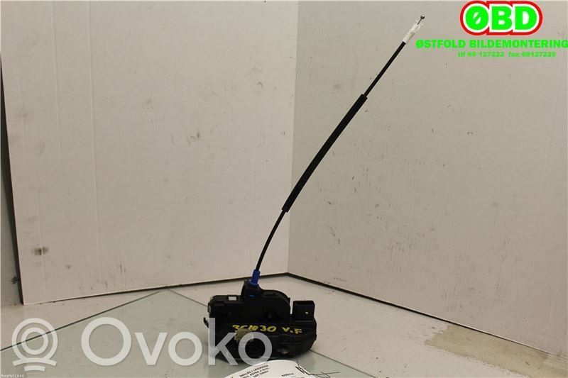 Opel Astra J Zamek drzwi przednich 