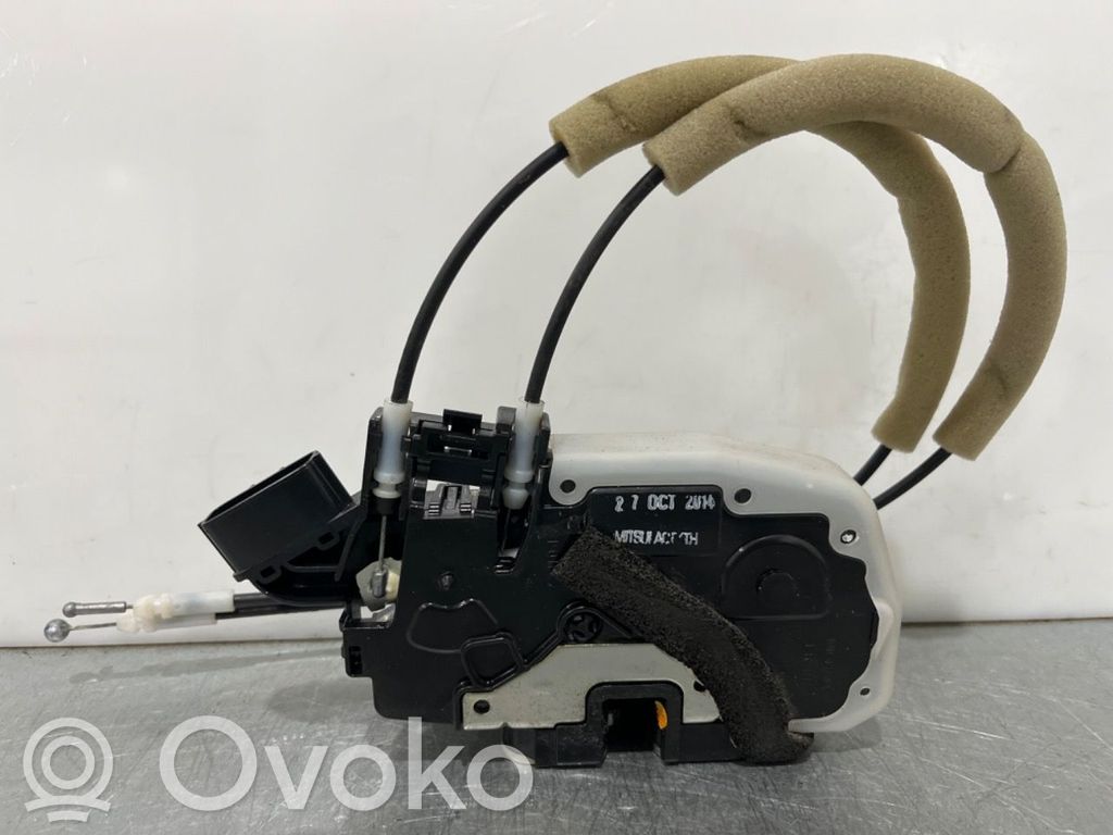 Nissan Leaf I (ZE0) Etuoven lukko 