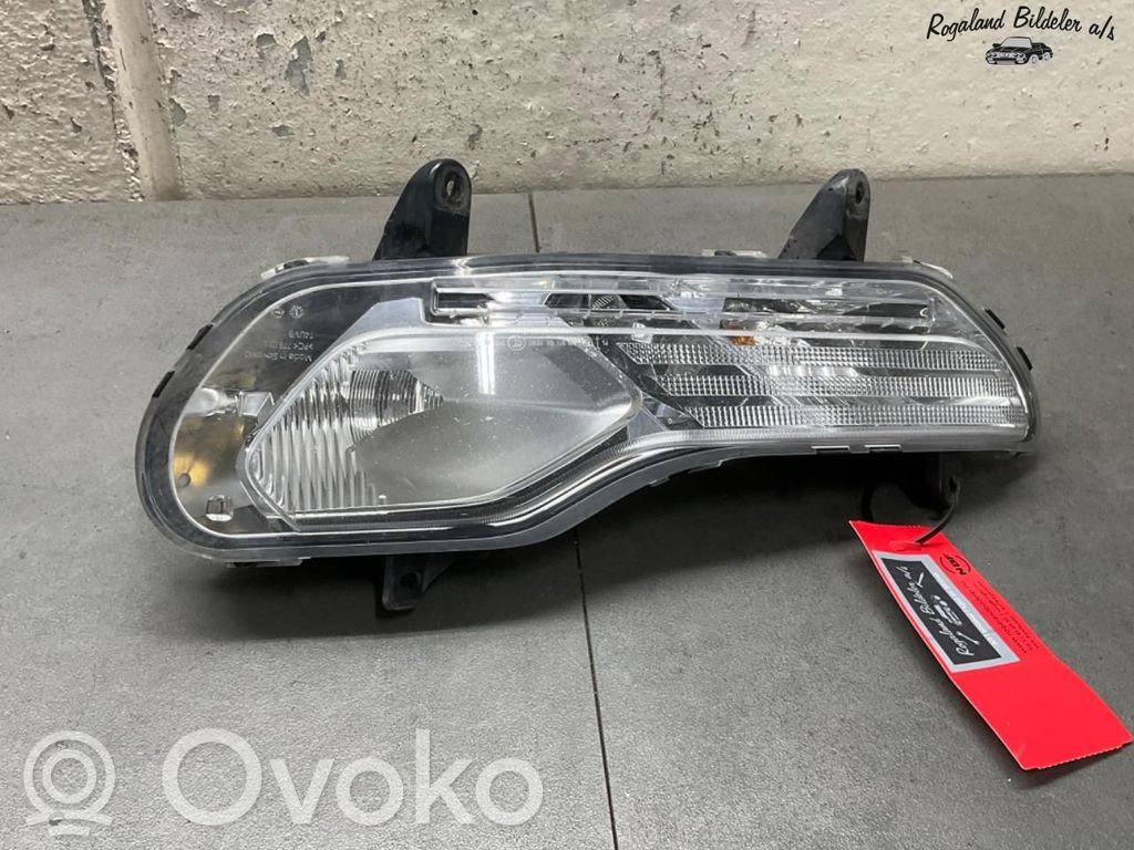 Ford Kuga II Etusumuvalo 