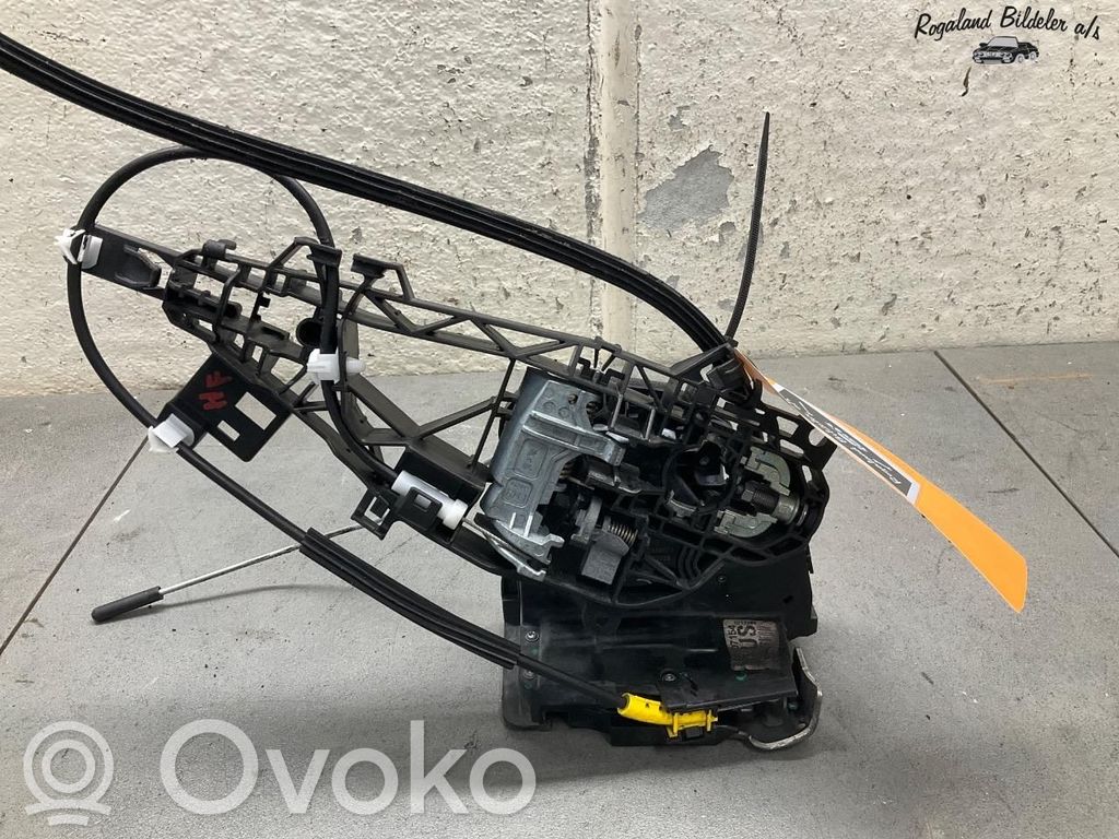 Opel Astra K Serratura portiera anteriore 