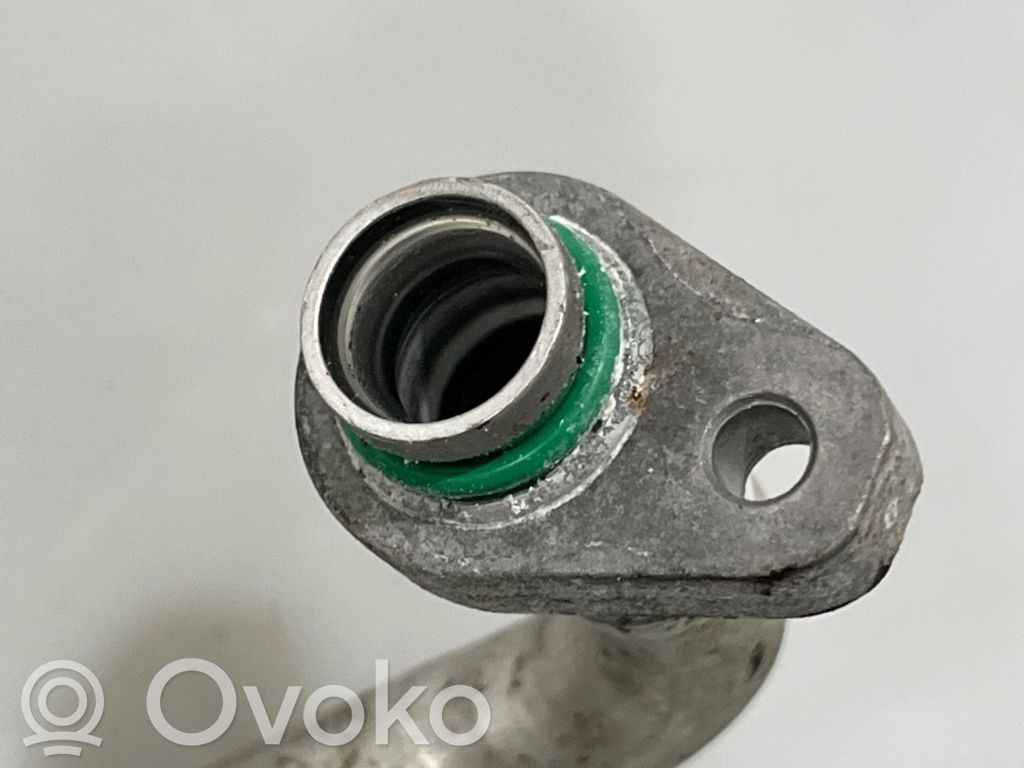 KIA Soul Ilmastointilaitteen putki (A/C)