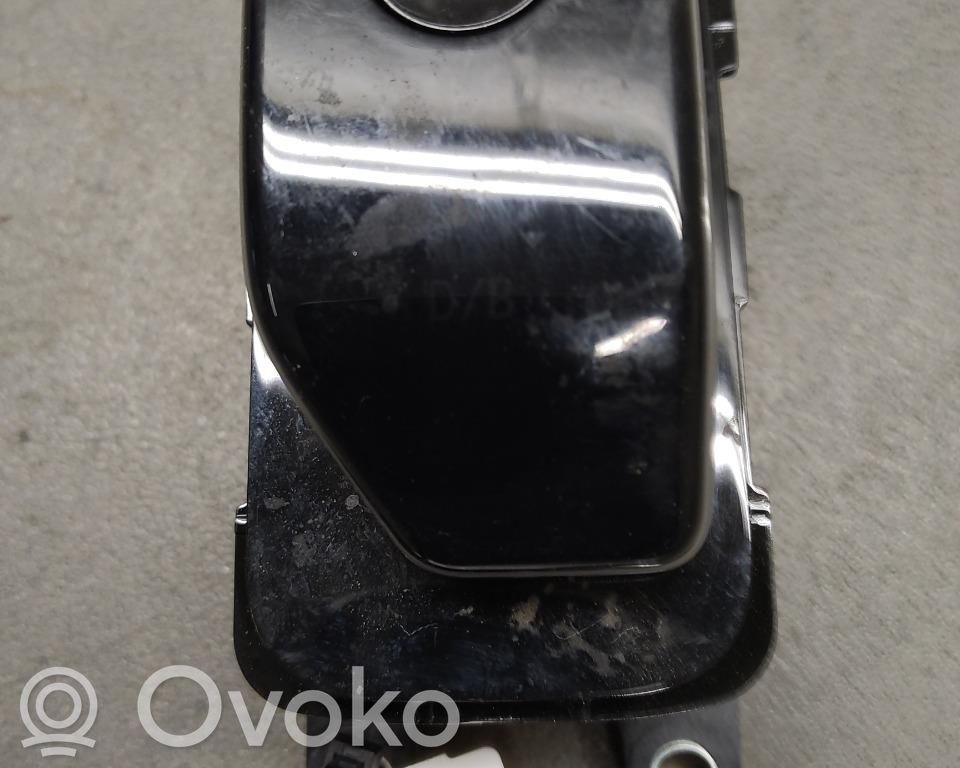 Nissan Ariya Selector de cambios 