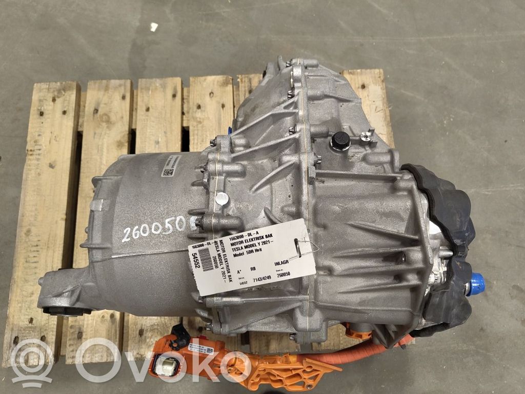 Tesla Model Y Sähköauton moottori 
