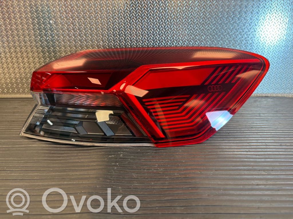 Audi Q4 e-tron Luci posteriori 