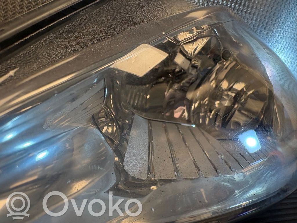 Ford Mondeo MK IV Scheinwerfer 