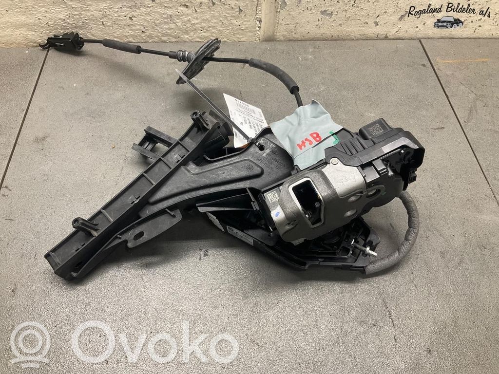 Ford Focus Zamek drzwi przednich 