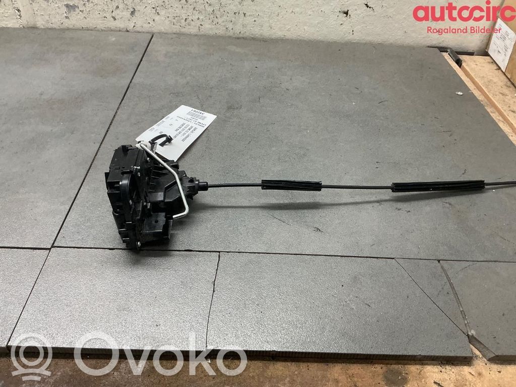 Etuoven lukko