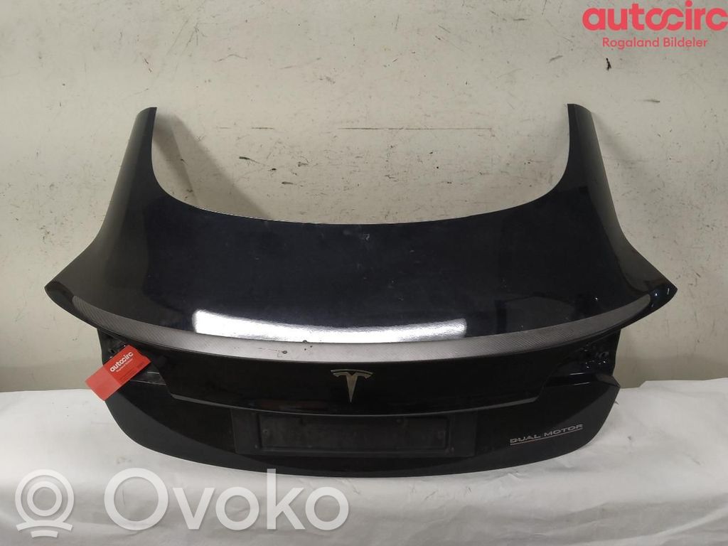 Tesla Model 3 Tailgate/trunk/boot lid 
