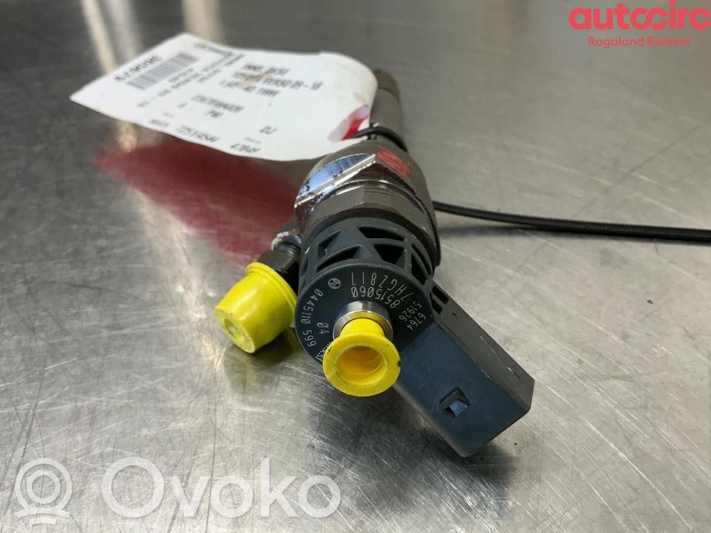Toyota Verso Inyector de combustible 