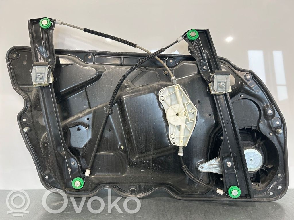 Volkswagen PASSAT B7 Alzacristalli elettrico della portiera anteriore 