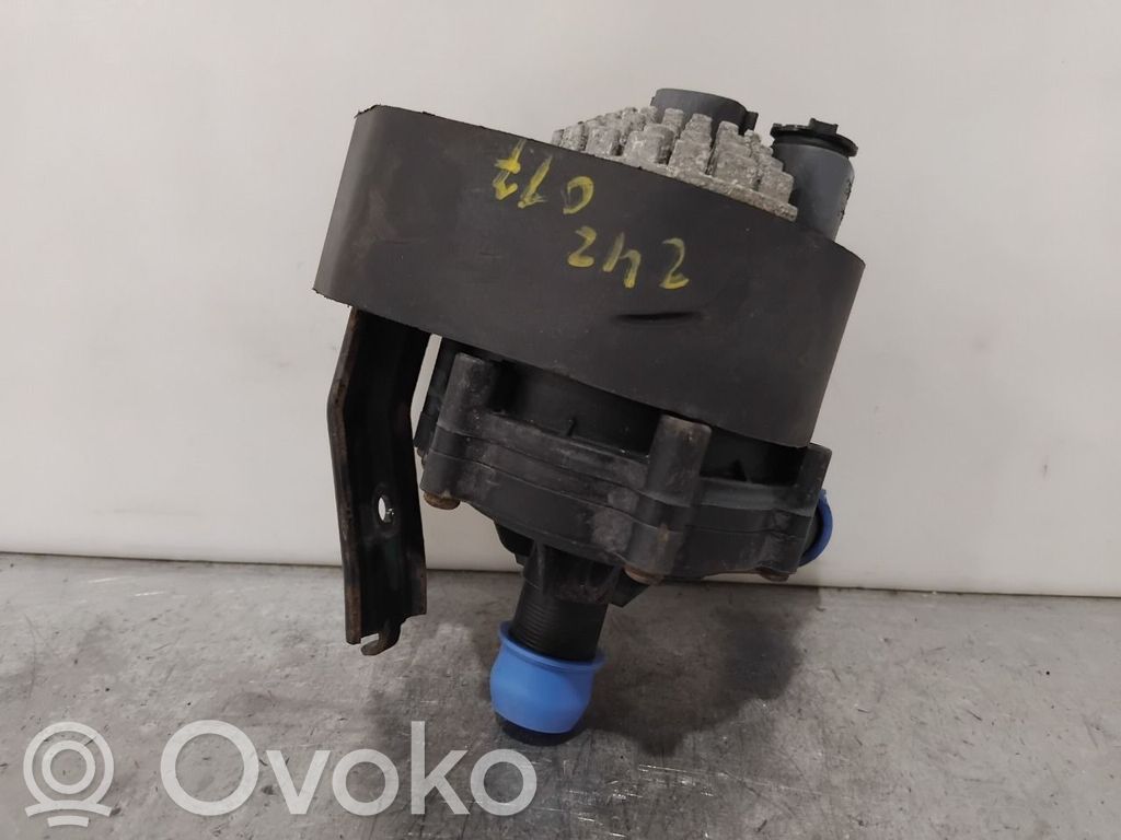 Webasto pompe de circulation d'eau   600736700C,600736700C,600736700C,600736700C