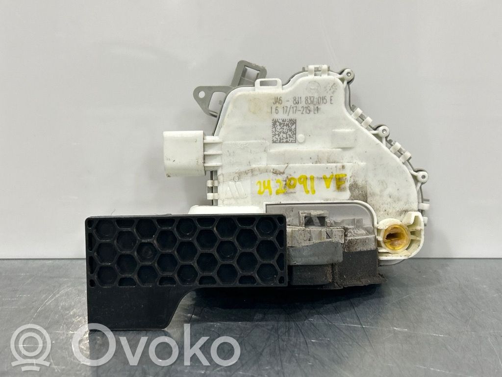 Porsche Panamera (971) Etuoven lukko 