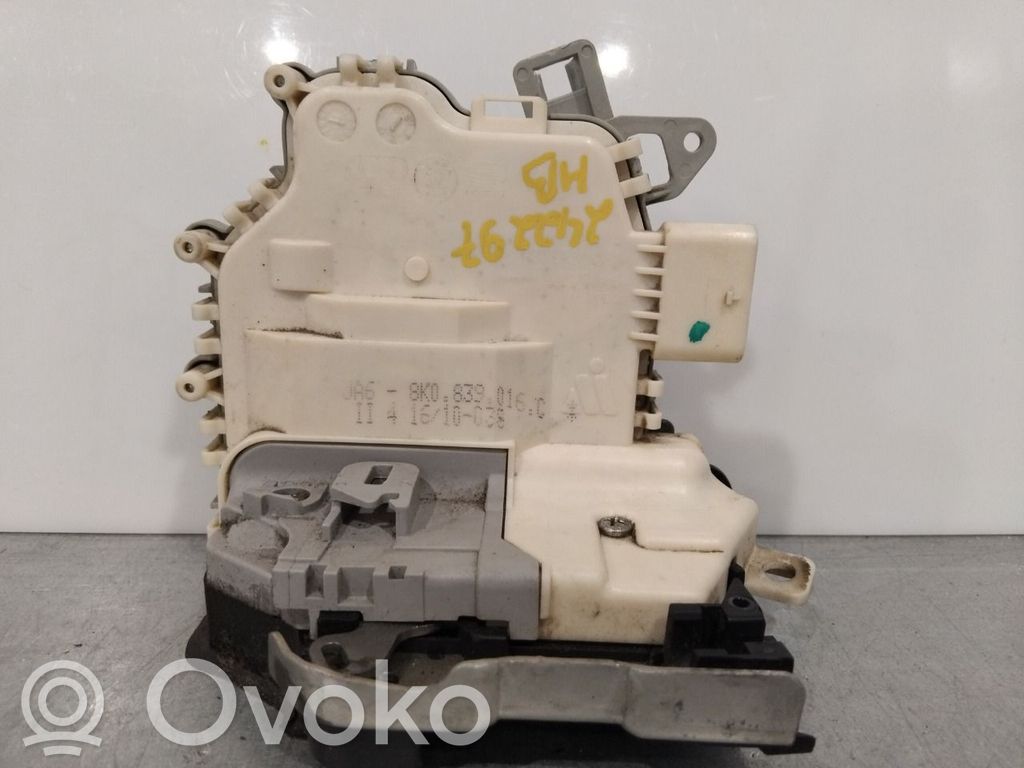 Audi A4 S4 B8 8K Serratura portiera posteriore 