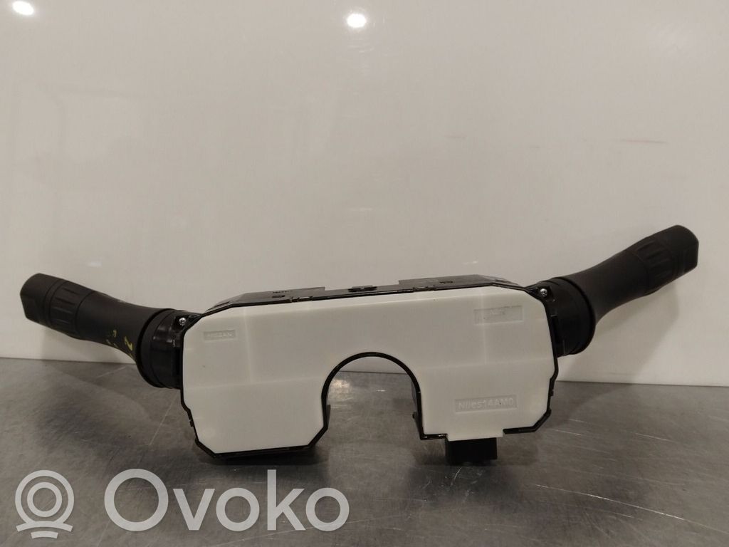 Nissan Navara D23 Interrupteur / bouton multifonctionnel