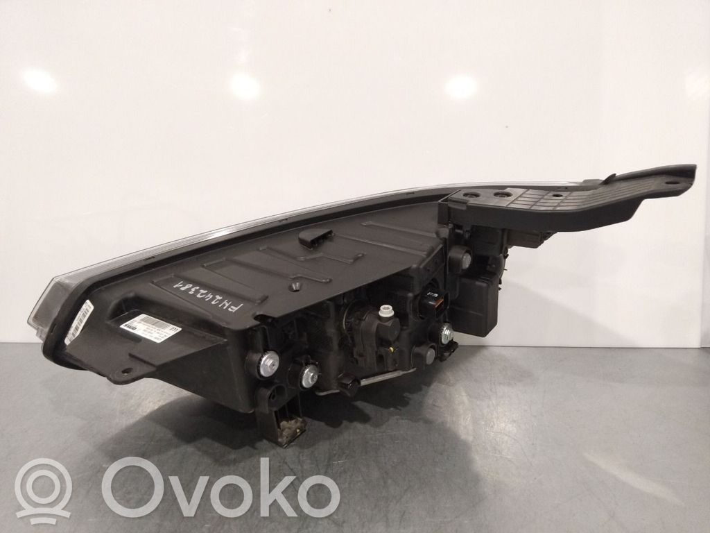 SsangYong Korando Scheinwerfer 