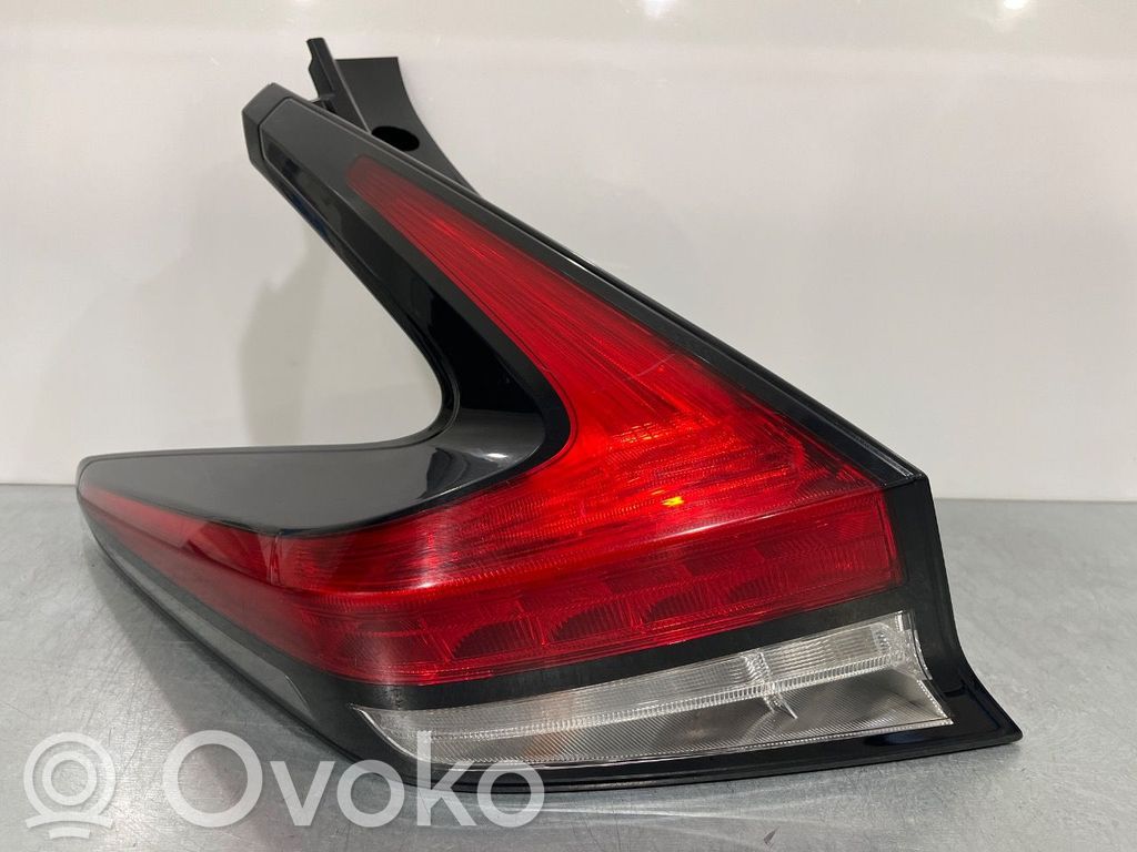 Nissan Leaf II (ZE1) Lampa tylna 