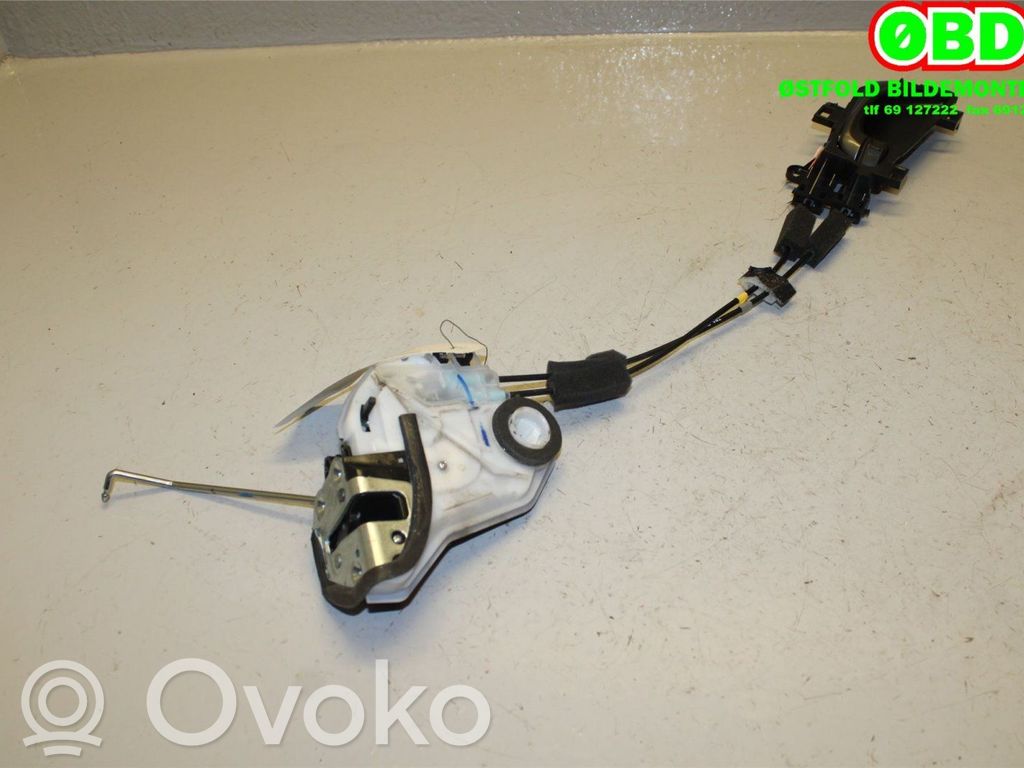 Honda Civic X Zamek drzwi przednich 