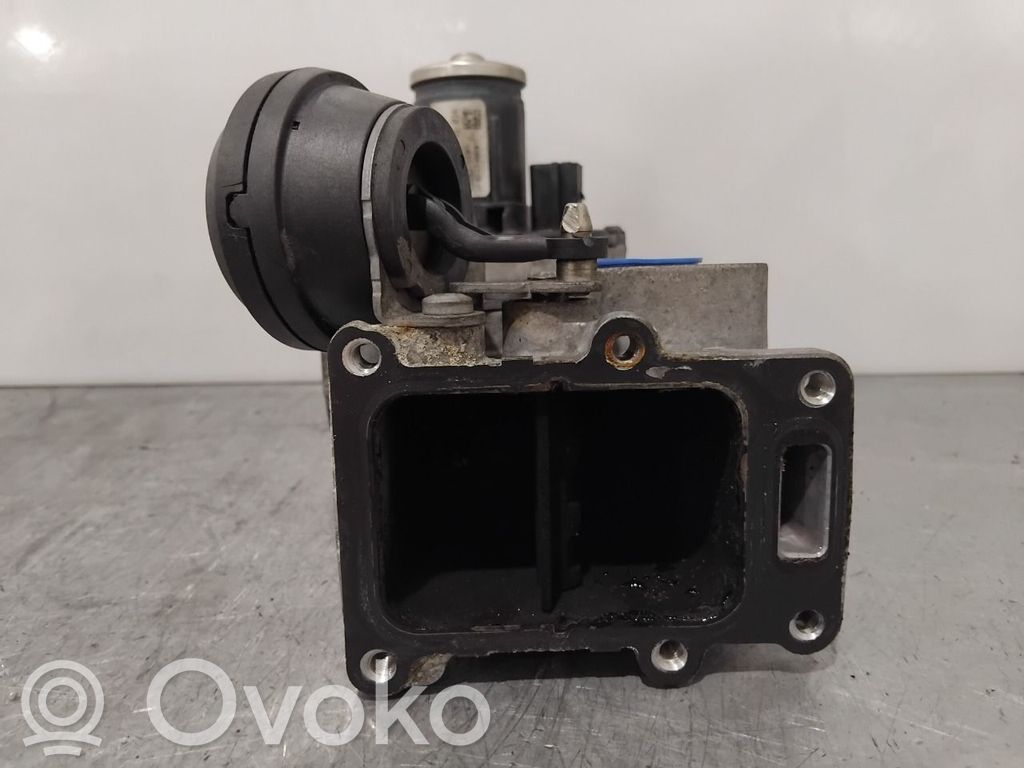 Volkswagen Touran II Válvula EGR 
