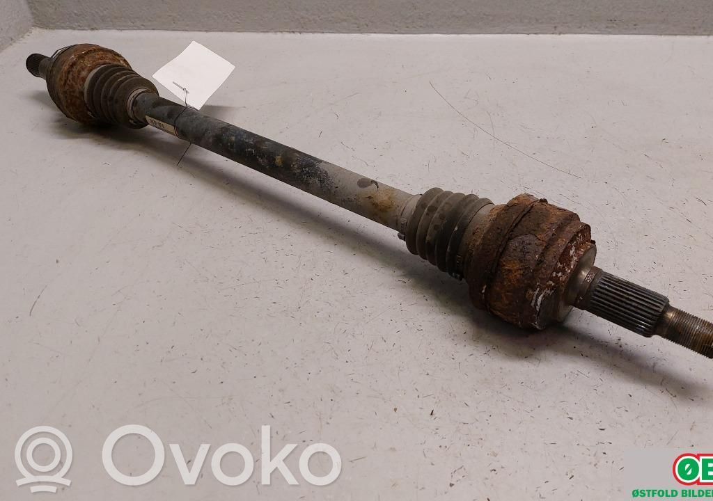 Volkswagen Touareg II Albero di trasmissione posteriore 