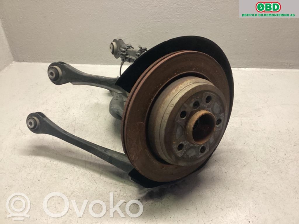 BMW 3 F30 F35 F31 Fuso a snodo con mozzo ruota posteriore