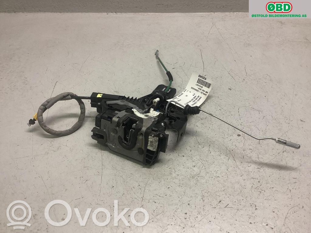 Mercedes-Benz EQC Serratura portiera posteriore