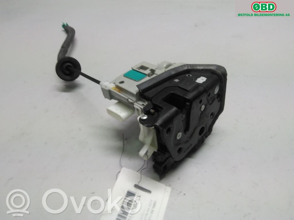 Audi A4 S4 B9 Serratura portiera anteriore