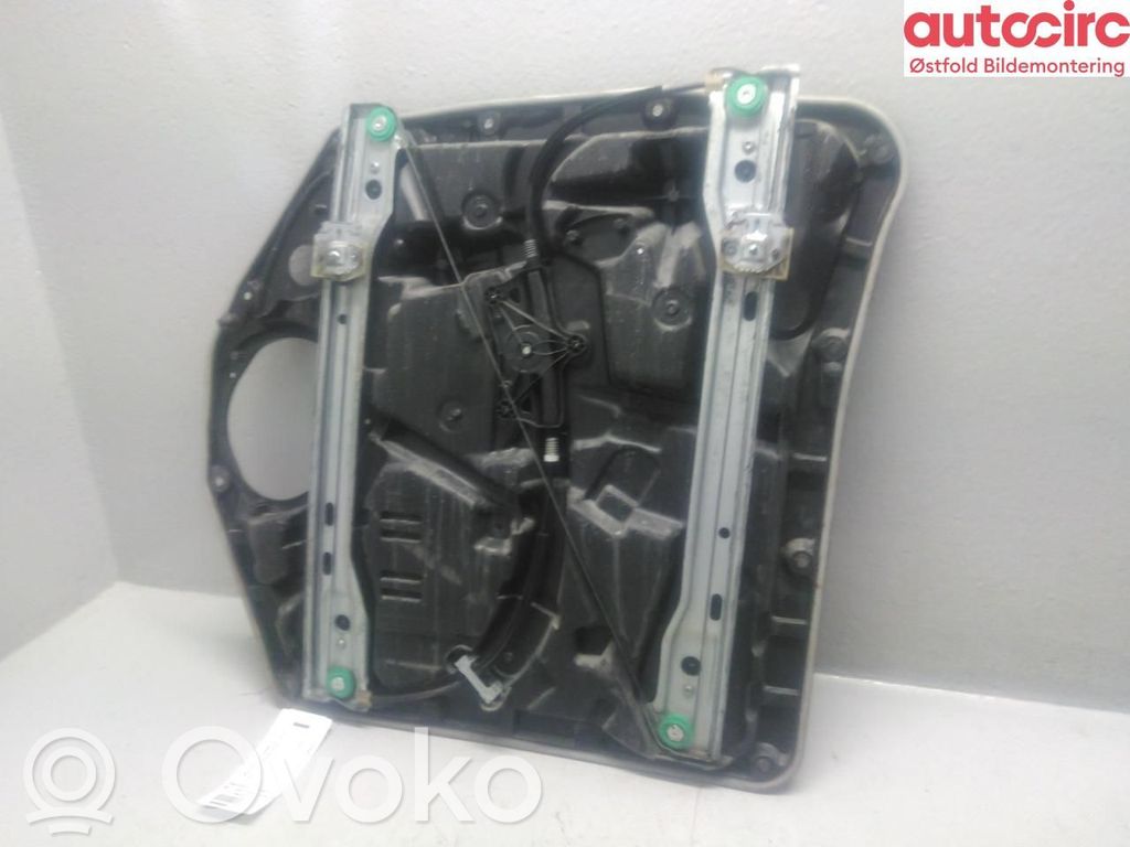 Mercedes-Benz Vito Viano W447 Podnośnik szyby drzwi z silniczkiem