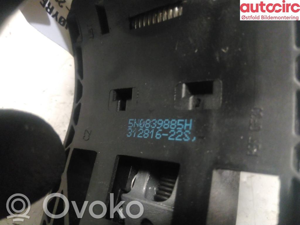 Volkswagen Amarok Manecilla externa puerta trasera 
