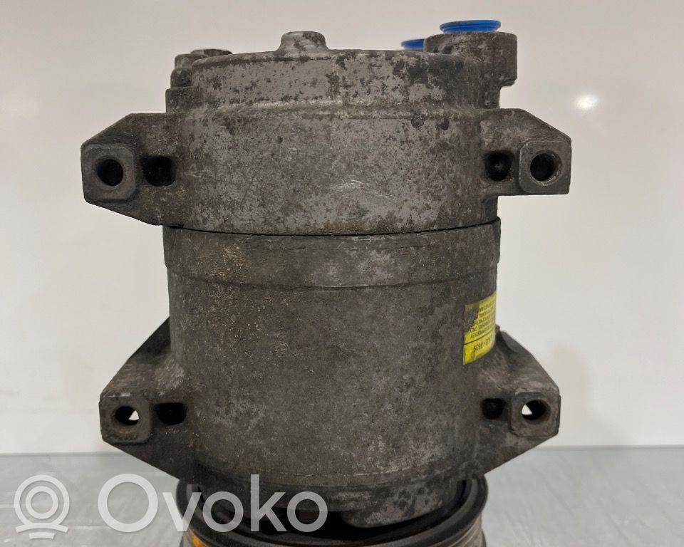 Volvo XC90 Ilmastointilaitteen kompressorin pumppu (A/C) 